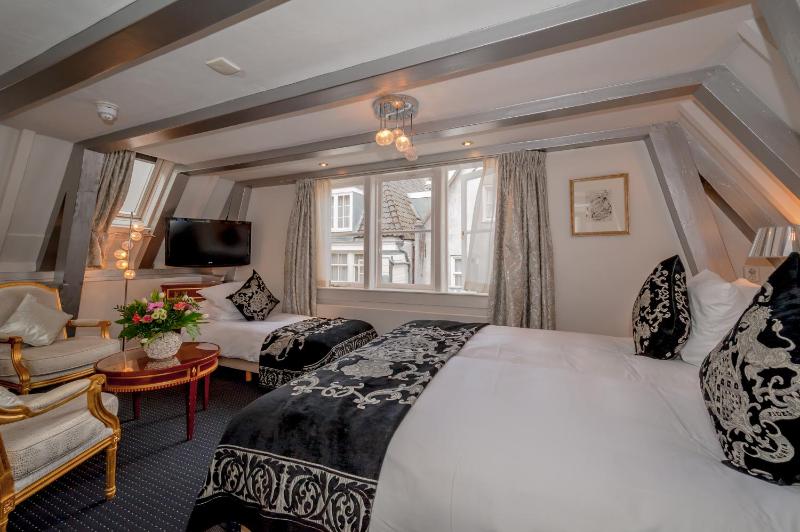 Triple Room image 1