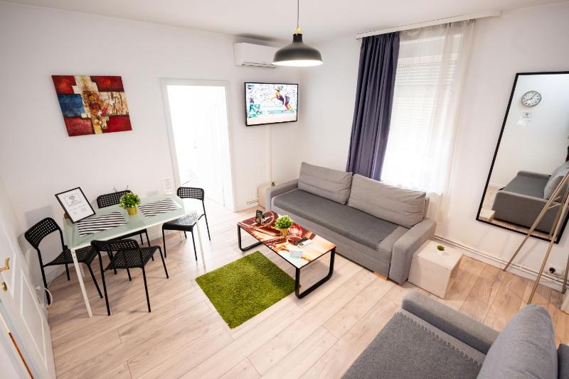 Two-Bedroom Apartment image 4