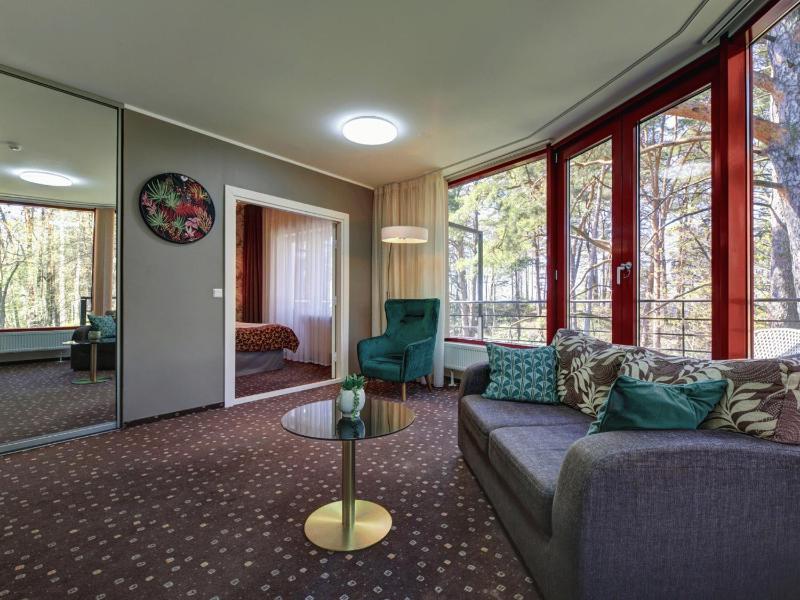 Suite image 3