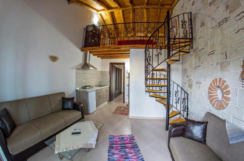 Maisonette image 3
