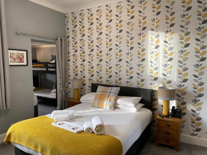 Family Suite (Not Pet Friendly) image 1