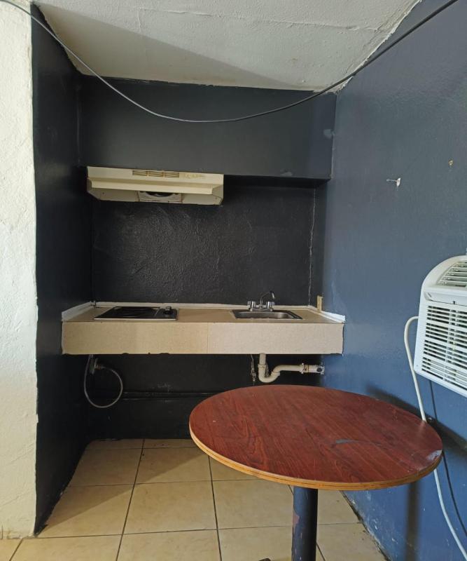 2 Queen Beds with Kitchenette image 4