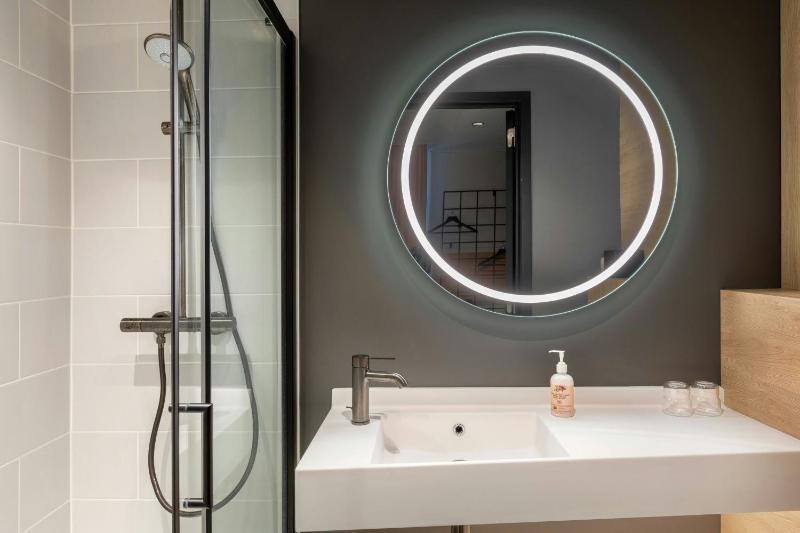 Moxy Antwerp - image 9
