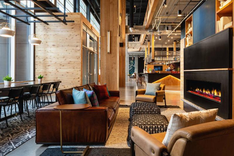 Moxy Minneapolis Downtown - image 16