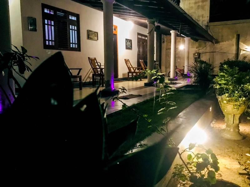 Oneida Villa & Restaurant - image 27