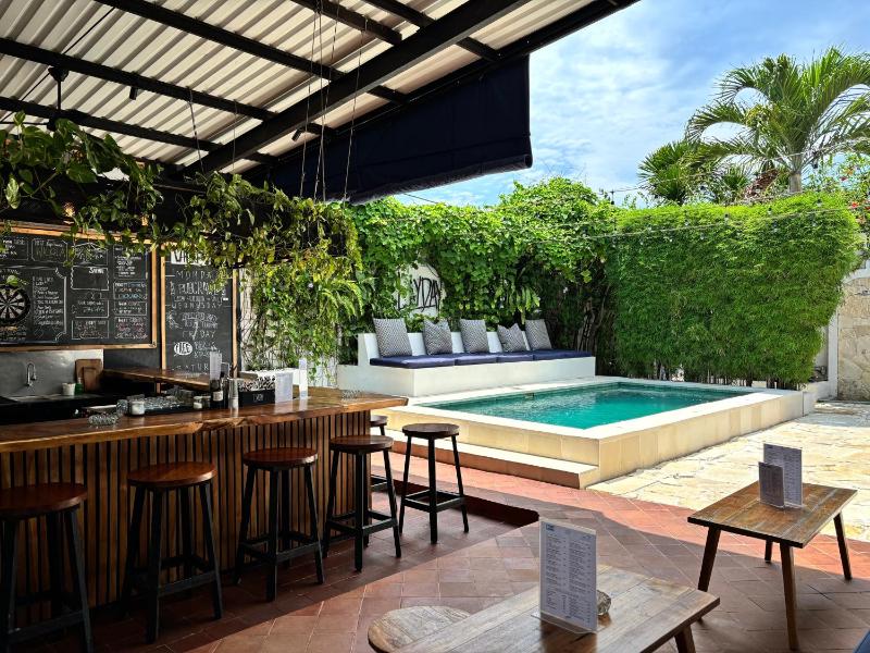Lay Day Hostel Canggu - image 9