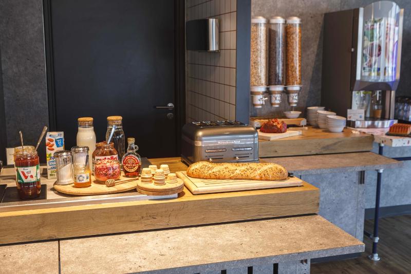 ibis budget Lyon Villeurbanne - image 24