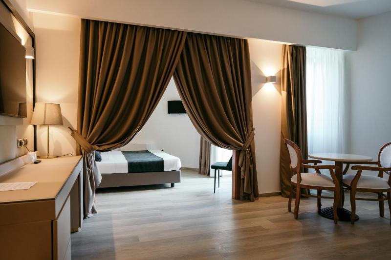 Deluxe Junior Suite image 1