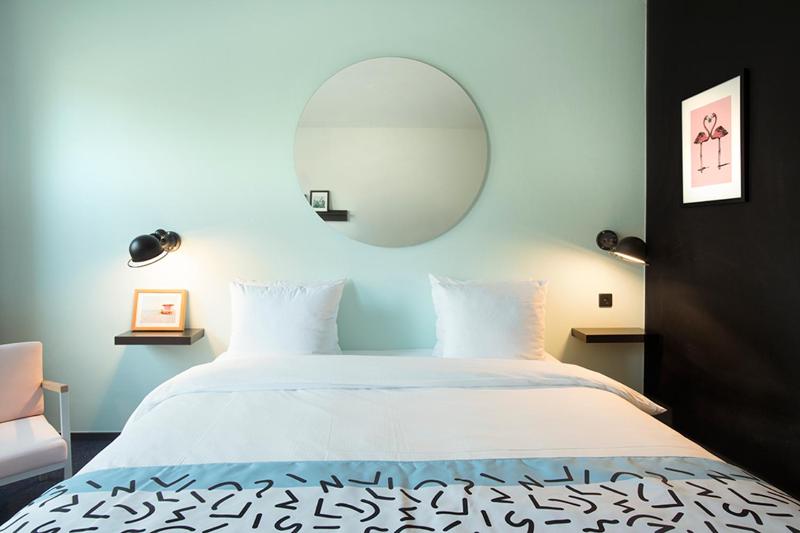 Medium Room - Double or Twin bed image 1