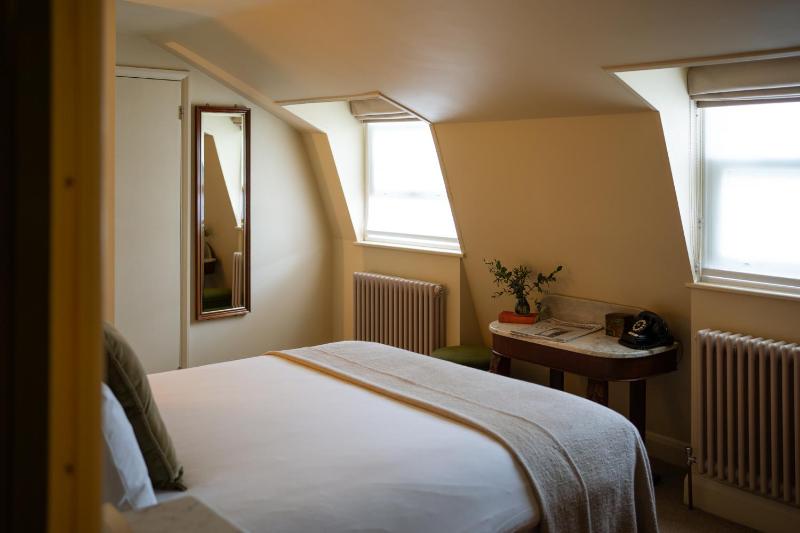 Comfy Double/Twin Room image 4