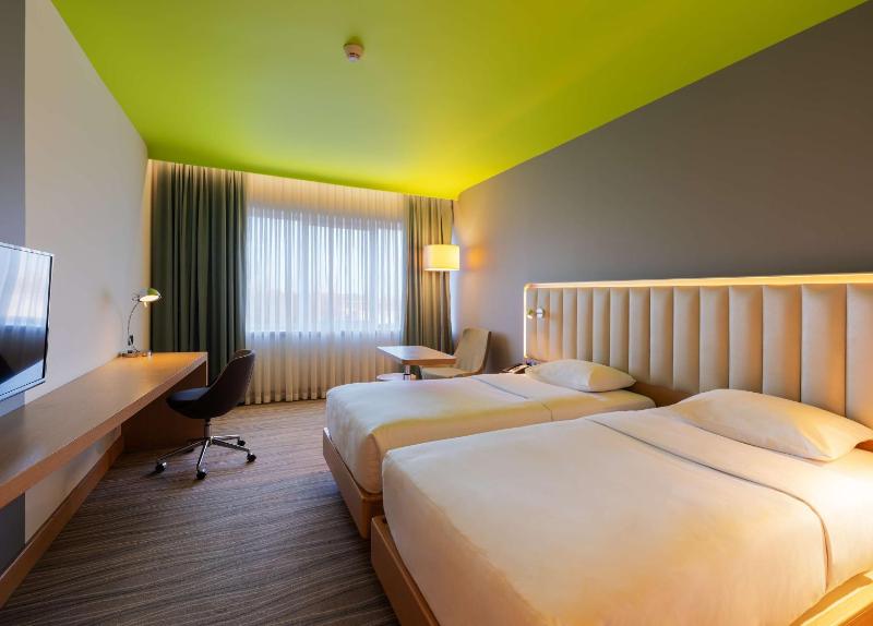Superior Double Room image 4