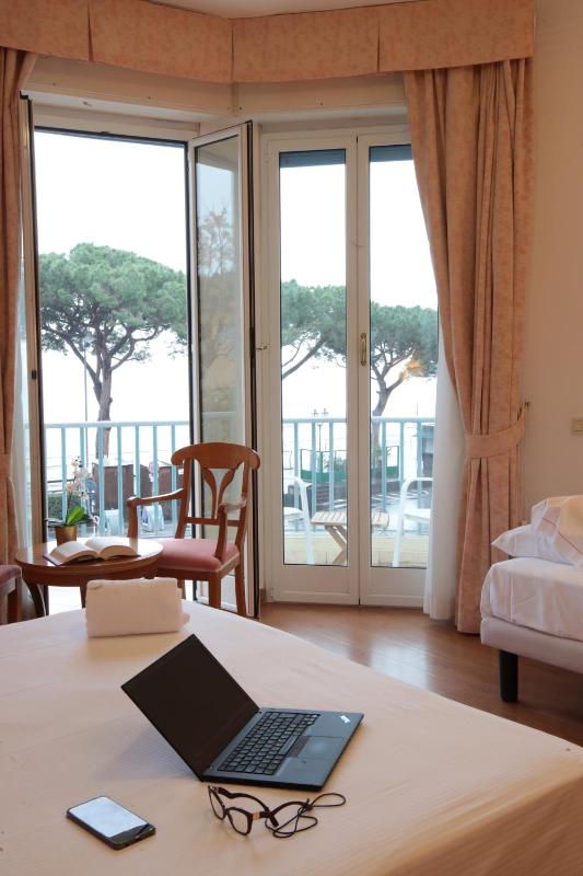 Deluxe Junior Suite image 2