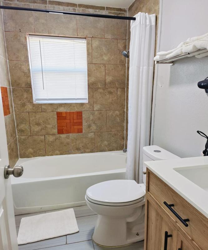Village Inn Motel Rockport near Aransas Bay - image 32