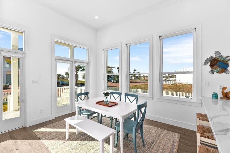 The Scarlett - Private home at The Shores home - image 16