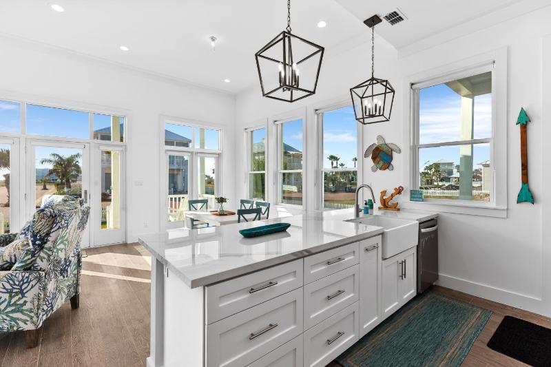The Scarlett - Private home at The Shores home - image 2