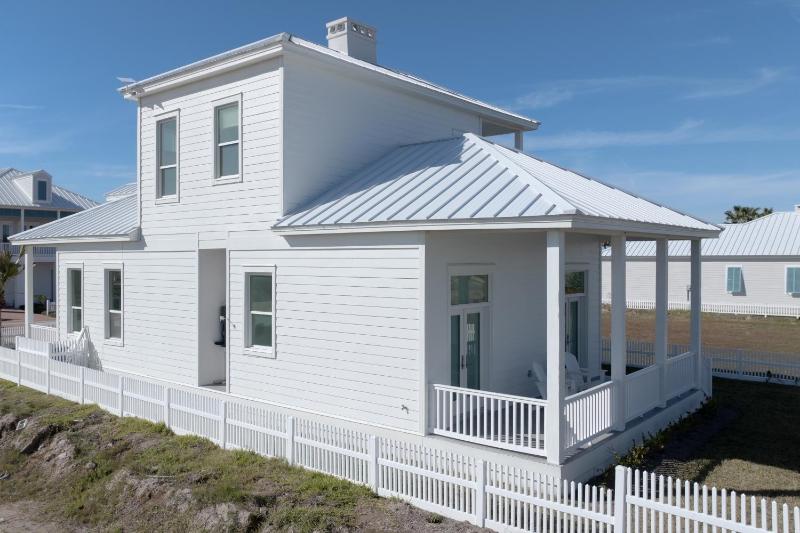 The Scarlett - Private home at The Shores home - image 32