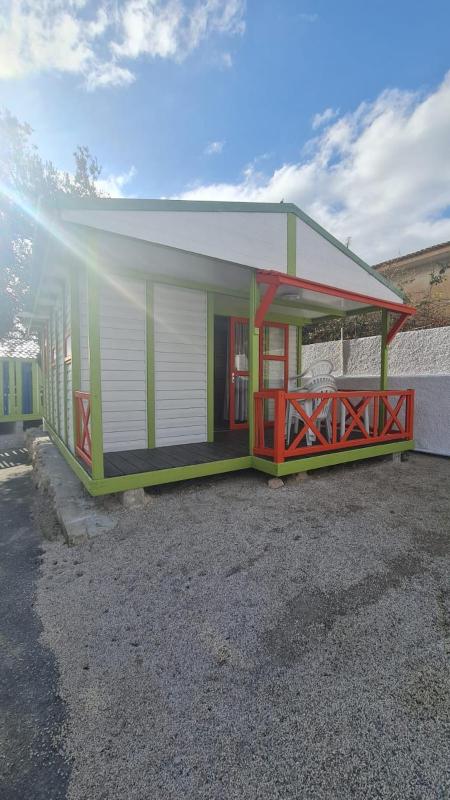 Two-Bedroom Bungalow image 1