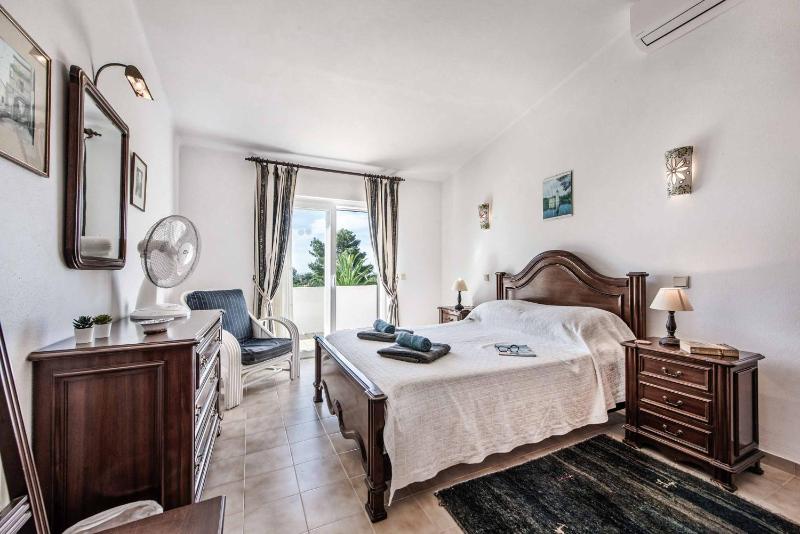 Villa Emerald Sun - image 2