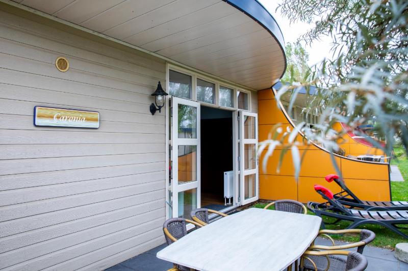 Bungalow (6 Adults) image 4