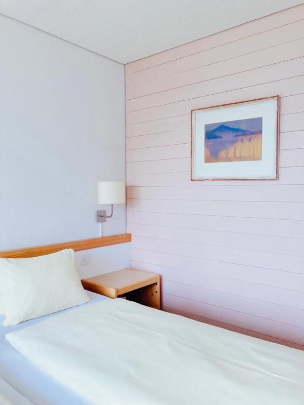 Double Room with Mountain View image 2