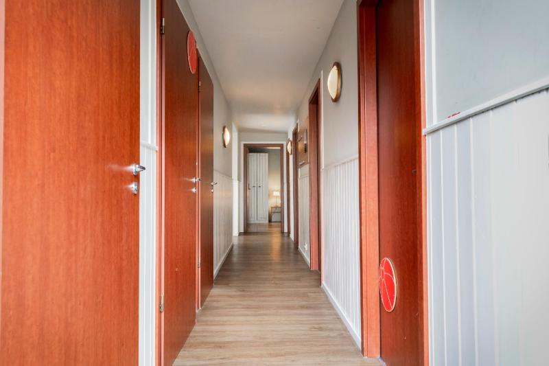 Bungalow (8 pax) image 2