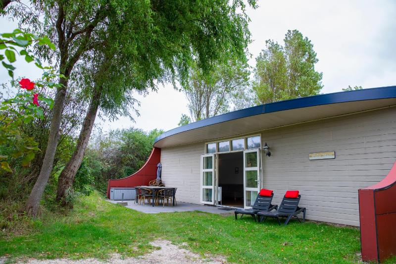Family Bungalow (10 persons) image 1