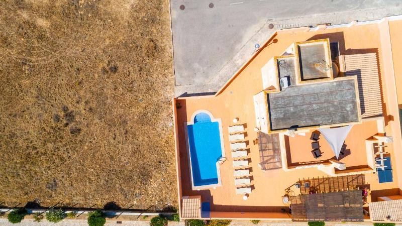 Villa Habitate - pool fence & heating beach bars - image 11