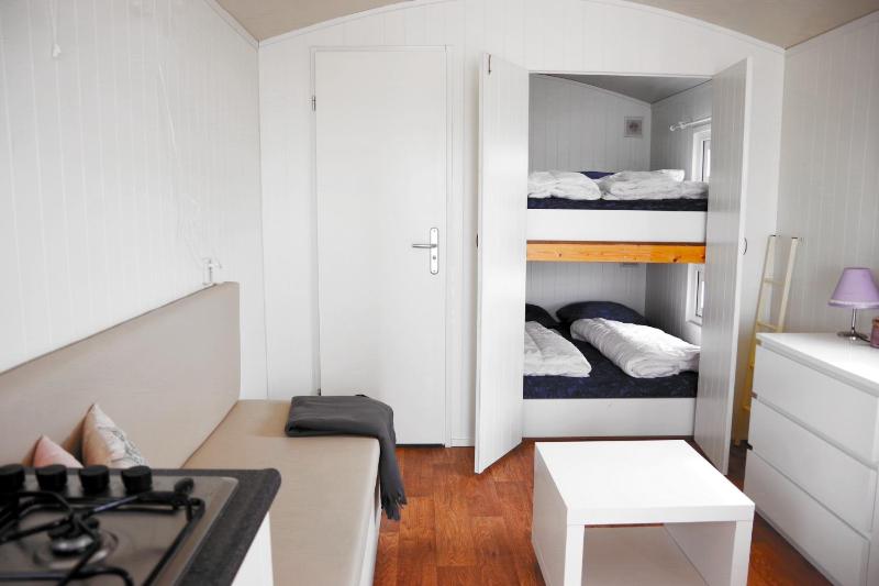 Apartment with Sea View image 3