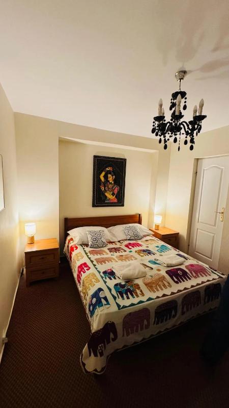 Double Room image 1