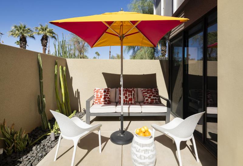 Sunset Sands Modern Home And Pool Exclusively Month Plus - image 42