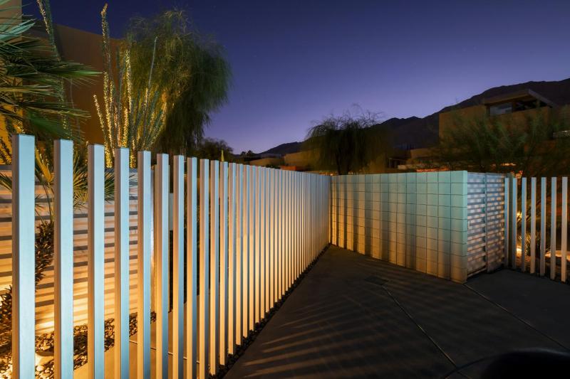 Sunset Sands Modern Home And Pool Exclusively Month Plus - image 13