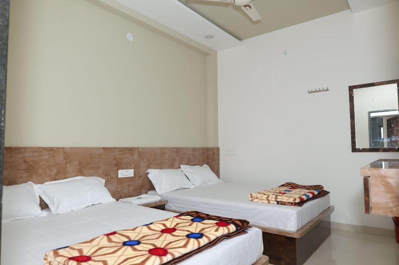 Shree Jyotirlinga Residency - image 1