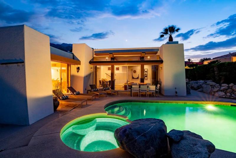 Sunsplash Retreat - Pool with Mountain Views - image 18