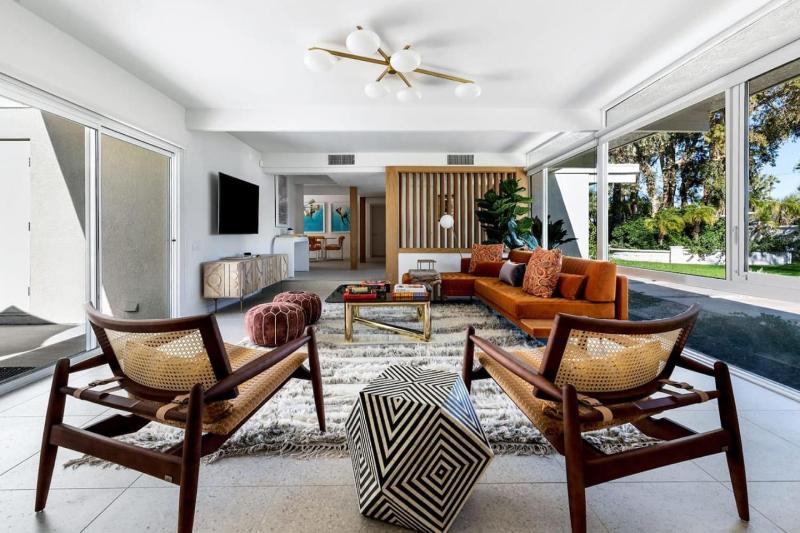 Monterey Manor Interior Designed Home Plus Pool - image 39