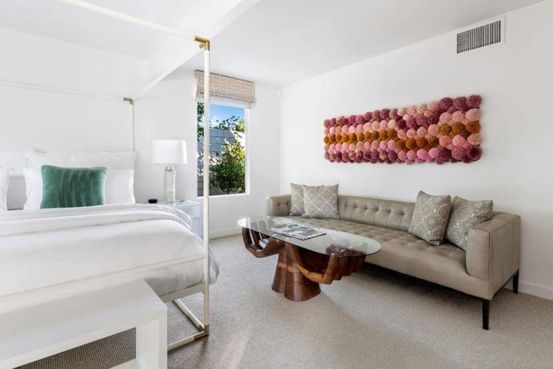Monterey Manor Interior Designed Home Plus Pool - image 22