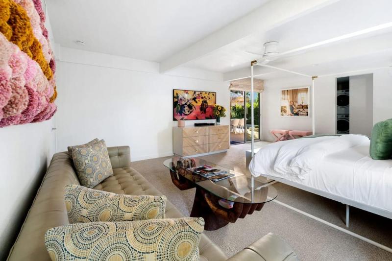 Monterey Manor Interior Designed Home Plus Pool - image 29