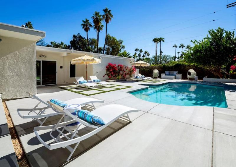 Monterey Manor Interior Designed Home Plus Pool - image 41