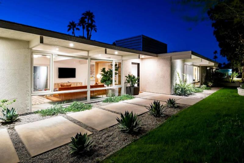Monterey Manor Interior Designed Home Plus Pool - image 48