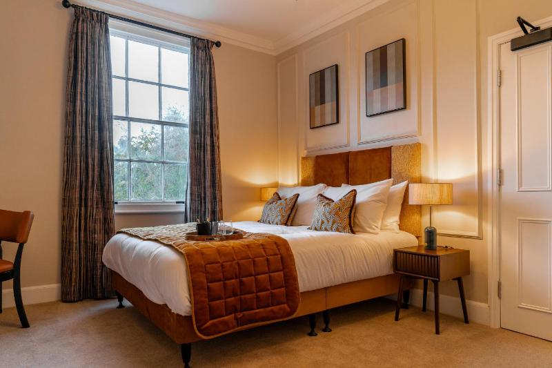 Standard Double Room image 1