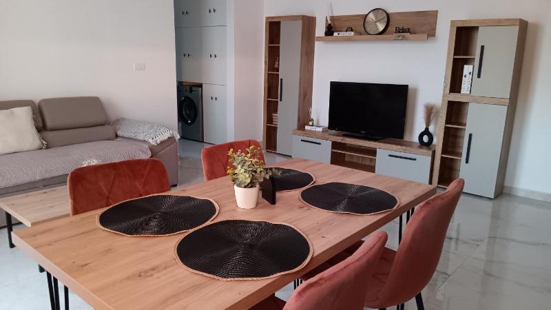 David Home - image 12