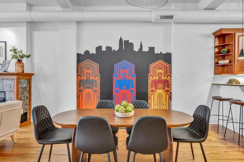 Lofts on E 4th WALK TO CAVS Sleeps 6 - image 50