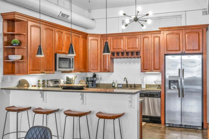 Lofts on E 4th WALK TO CAVS Sleeps 6 - image 49