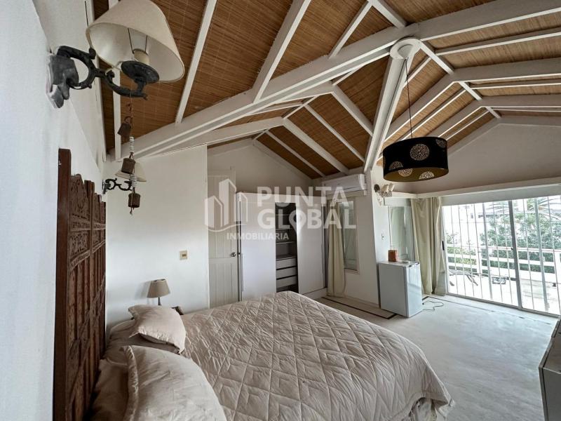Casa en La Barra - image 10
