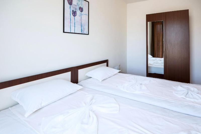 Seaside 1 BR Apartment with balcony max 4 Guests - image 27