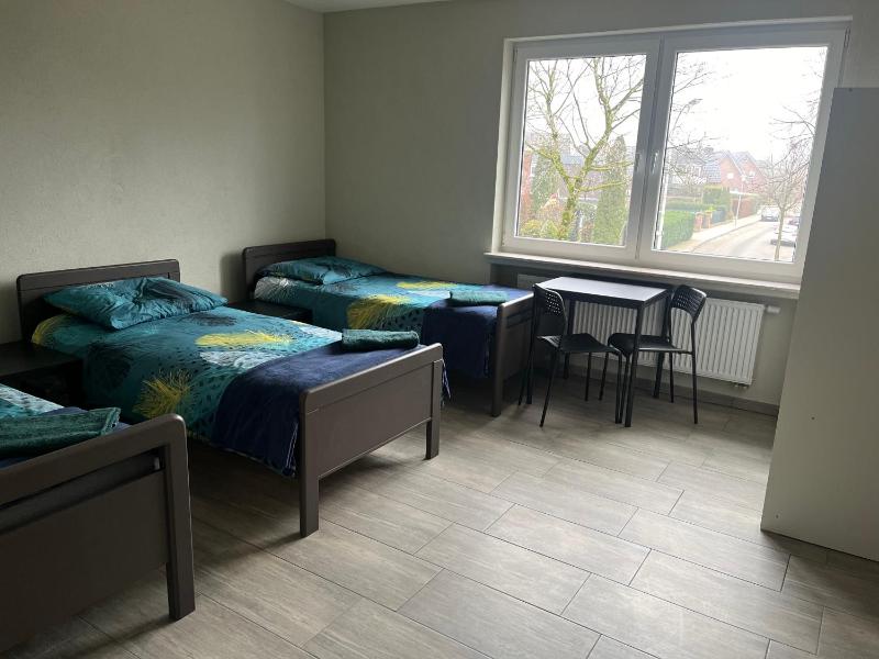 Apartment image 3