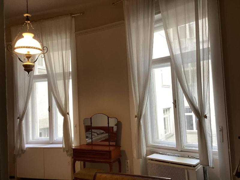 Three-Bedroom Apartment - 1052 Semmelweis utca 9. 3/7 image 4