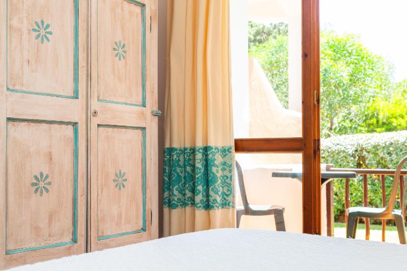 Double or Twin Room with Garden View image 2