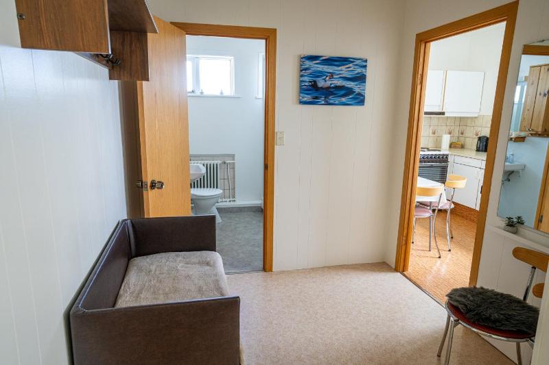 Studio Apartment image 2