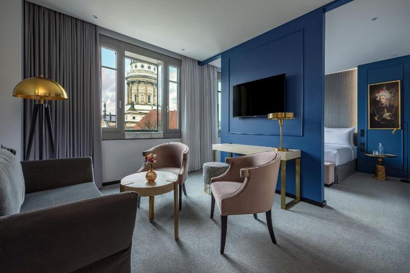 Luc Junior Suite image 1