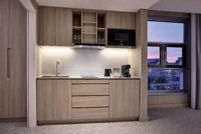 One-Bedroom Apartment King with Sofa Bed image 4